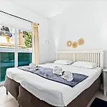 Апартаменти Refugio Marino Sunrise Торрев'єха